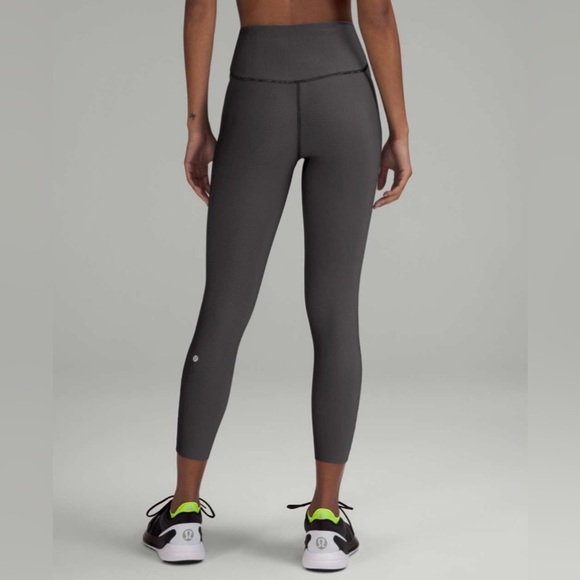 Lululemon Base Pace High-Rise Tight 25" *Two-Tone Ribbed in
Black / Gull Grey - Picture 7 of 8